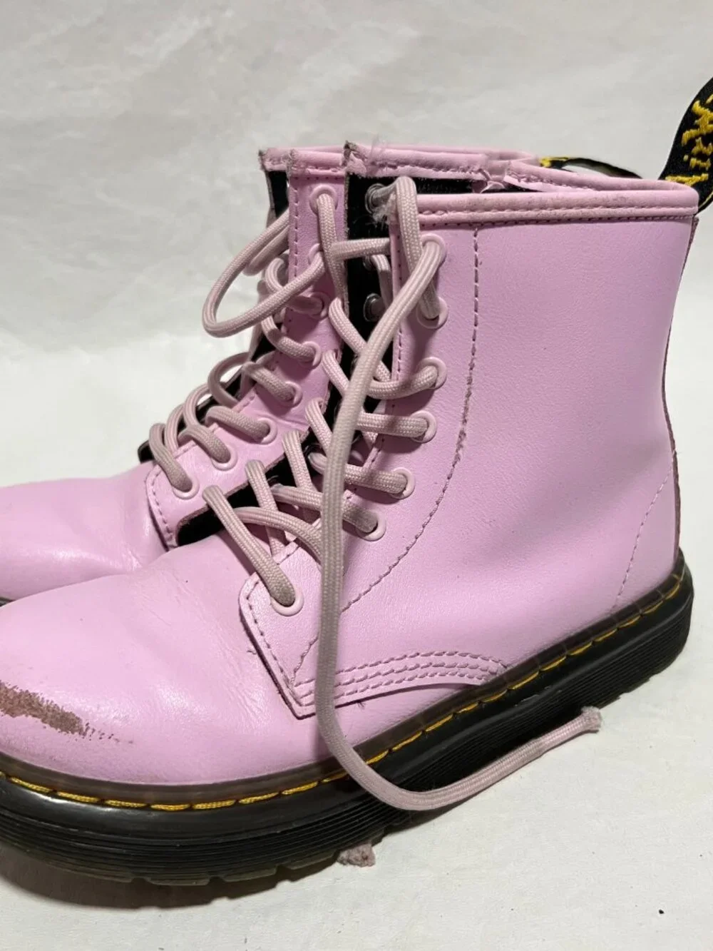 Dr Martens Boots Zavala J pastel pink leather kids size 1 combat zip up docs